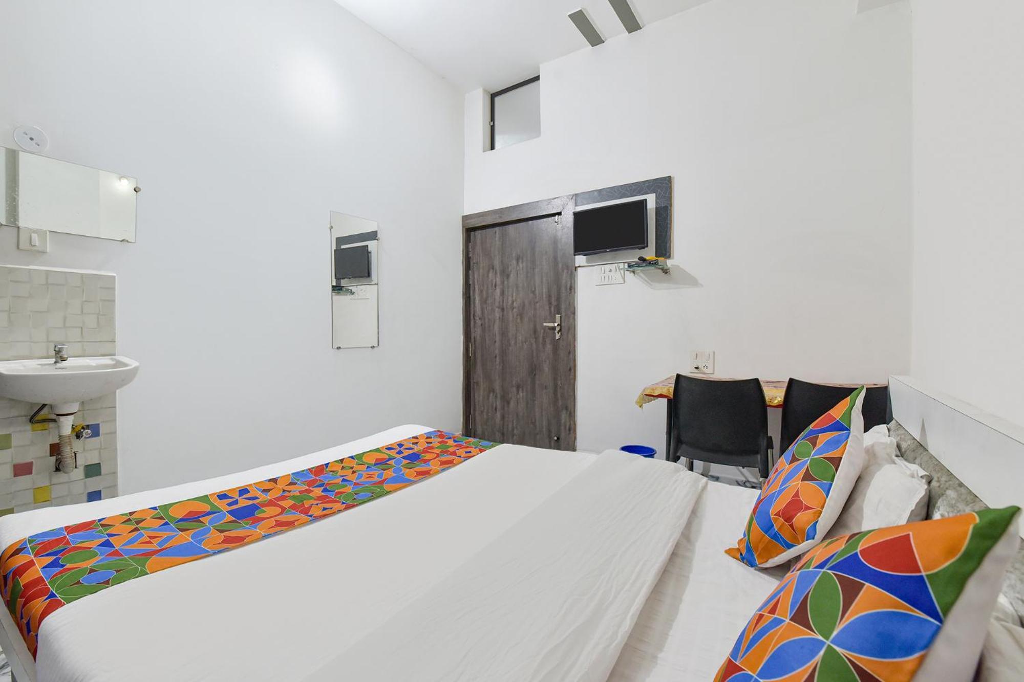 Fabexpress Soni Palace Ujjain Luaran gambar